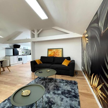 Gite De La Fauvette Saintes Apartment Ngoại thất bức ảnh