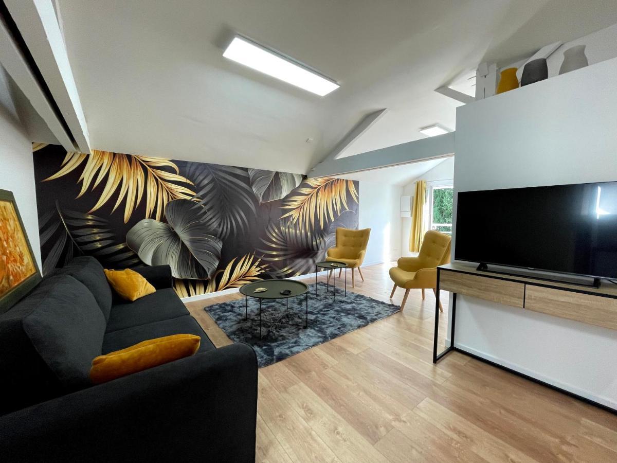 Gite De La Fauvette Saintes Apartment Ngoại thất bức ảnh